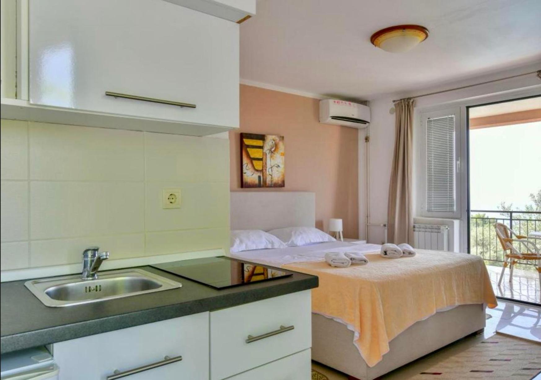 Apartments Kentera Lux スヴェティ・ステファン 部屋 写真